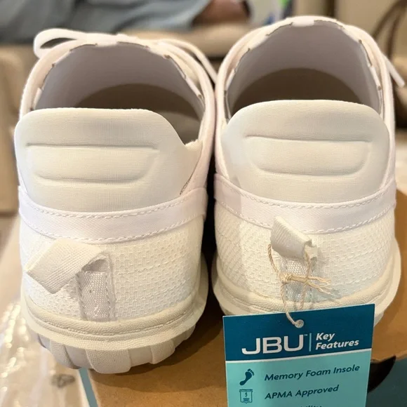 JBU White Solar Walker/NIB/8 - Picture 11 of 14